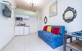 Little boudoir of Paris Champs-Elysées